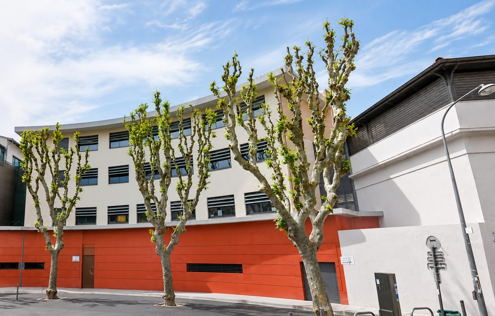 GTB de classe A et relamping LED d'une école — Institut Sasserno