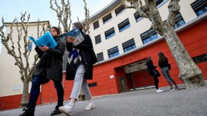 GTB de classe A et relamping LED d'une école — Institut Sasserno — vue 1
