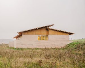Construction d'une salle des fêtes à énergie maîtrisée — Commune de Beynes — vue 2